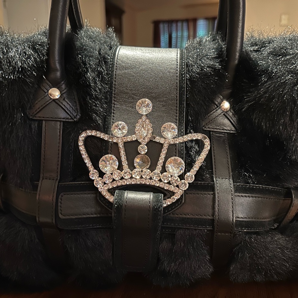 VINTAGE - MY FLAT IN LONDON Black Faux Fur Purse Bag Her Majesty’s Crystal Crown